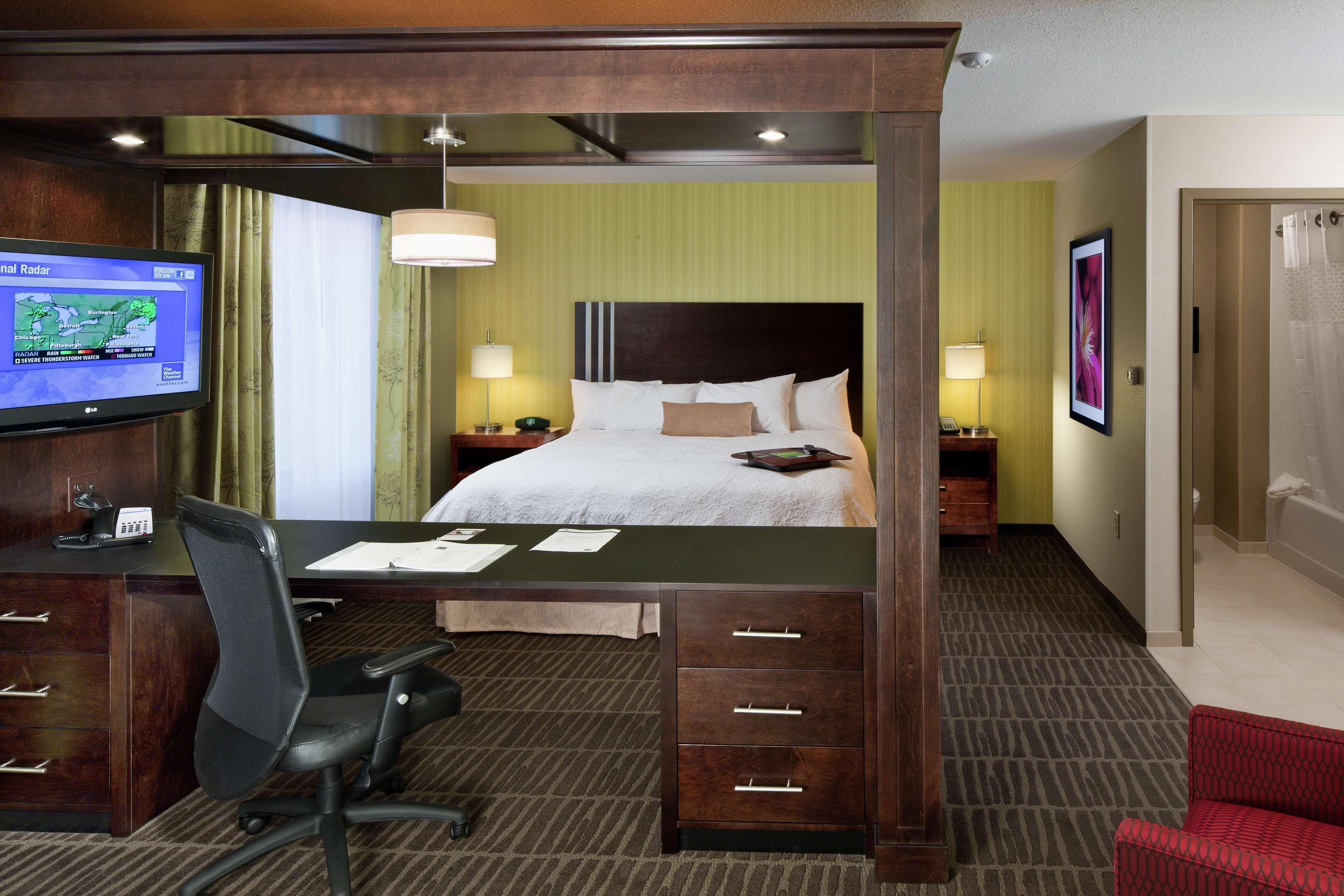 Hampton Inn & Suites Saginaw Room photo